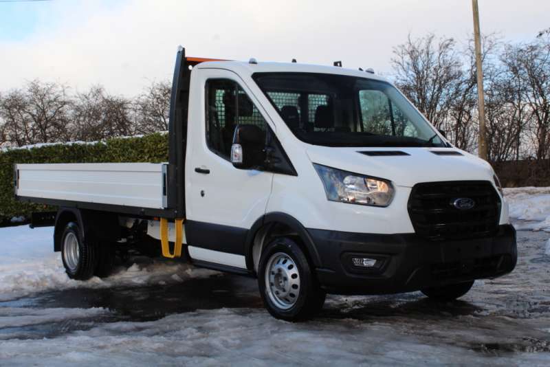 This is the Transit 4.2m Dropside (170PS) vehicle.