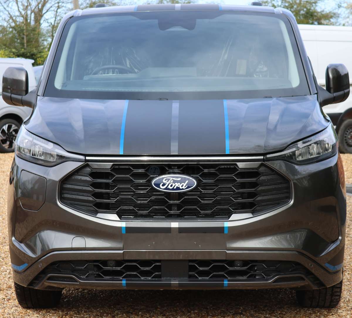 This is the Transit 320 Custom L1H1 DCiV Sport Hybrid vehicle.